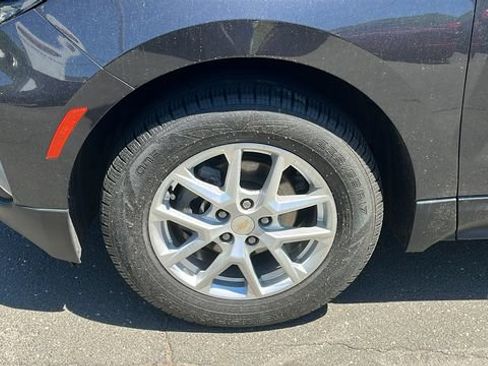 Used 2022 Chevrolet Equinox LT AWD/4WD image 8