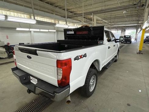 Used 2022 Ford F250 XL w/ Power Equipment Group AWD/4WD image 11