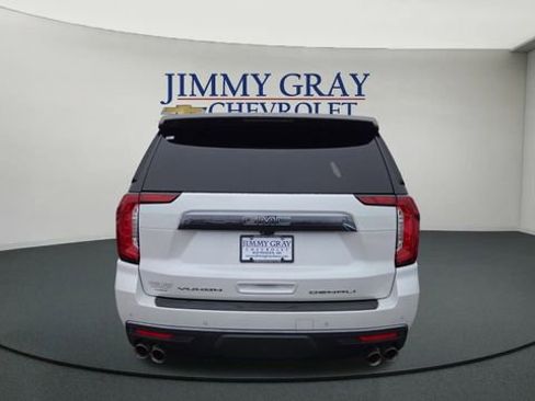 Used 2023 GMC Yukon Denali Ultimate image 4