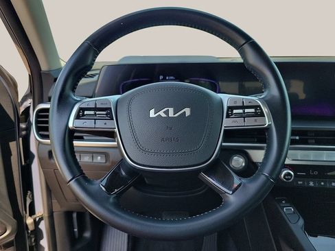 Used 2025 Kia Telluride S FWD image 20