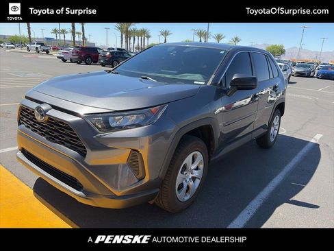 Used 2022 Toyota RAV4 LE image 1