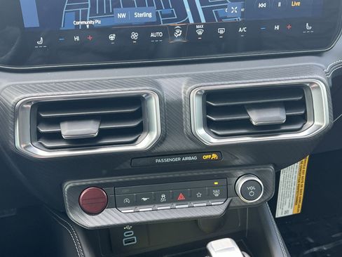 New 2025 Ford Mustang GT Premium w/ GT Performance Package image 21