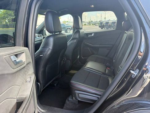 Used 2025 Ford Escape ST-Line FWD image 9