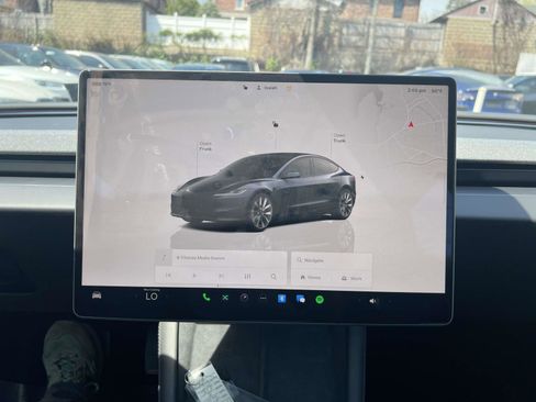 Used 2024 Tesla Model 3 Long Range AWD/4WD image 27