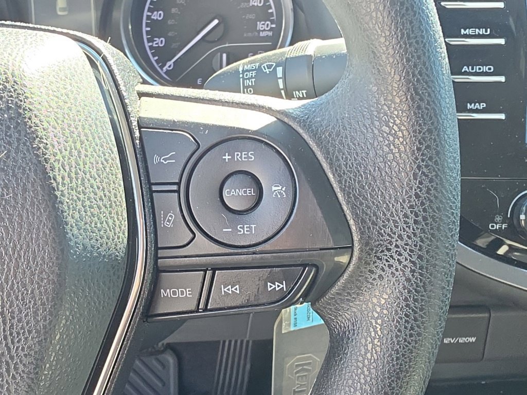 Used 2019 Toyota Camry LE FWD image 16