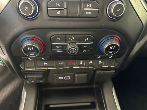 Used 2020 Chevrolet Silverado 2500 LT w/ All Star Edition image 23