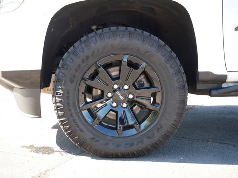 Used 2021 GMC Canyon AT4 image 7