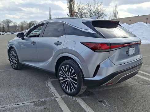 Certified 2023 Lexus RX 350 350h Premium w/ Accessory Package (2T) image 4