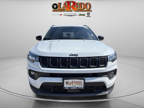 New 2026 Jeep Compass Latitude image 2