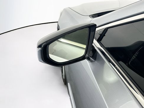 Used 2024 Lexus ES 300h Ultra Luxury w/ Accessory Package (Z1) FWD image 16