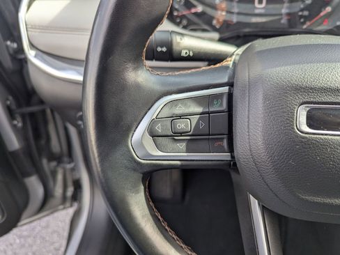 Used 2022 Jeep Compass Limited w/ Sun and Sound Group image 10