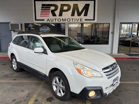 Used 2014 Subaru Outback 2.5i Limited w/ Moonroof Package image 1