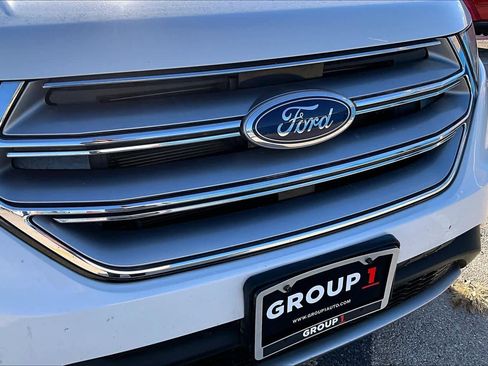 Used 2018 Ford Edge SEL w/ Equipment Group 201A FWD image 28