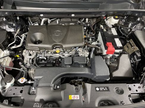 Certified 2025 Toyota RAV4 XLE w/ Convenience Package FWD image 9
