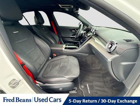 Used 2025 Mercedes-Benz C 43 AMG 4MATIC Sedan image 31