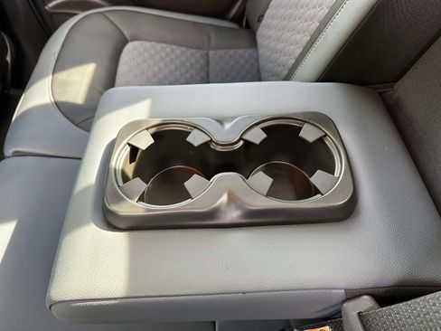 Used 2022 Chevrolet Colorado Z71 image 13