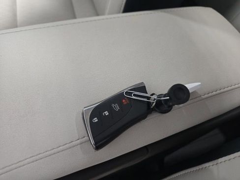 Used 2023 Lexus RX 350 Premium Plus image 22