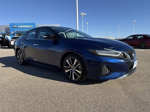 Used 2023 Nissan Maxima SV w/ Floor Mat Group image 10
