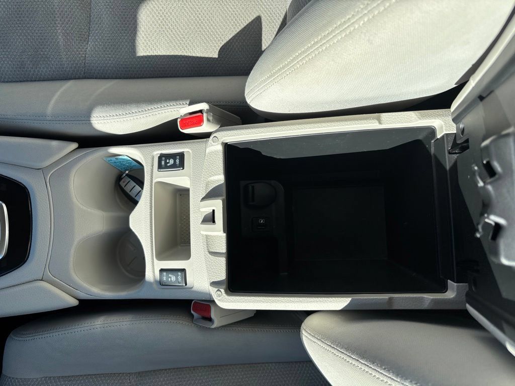 Used 2019 Nissan Rogue Sport SV w/ All-Weather Package AWD/4WD image 15