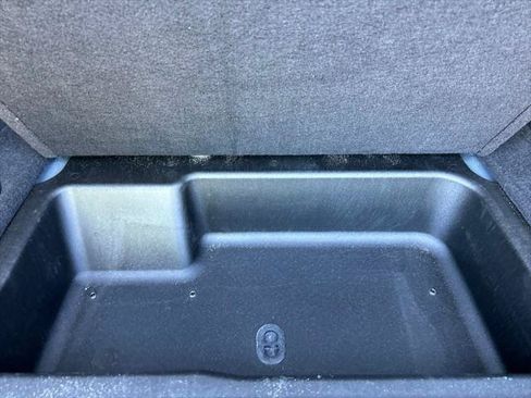Certified 2025 Jeep Wrangler Unlimited Rubicon AWD/4WD image 34