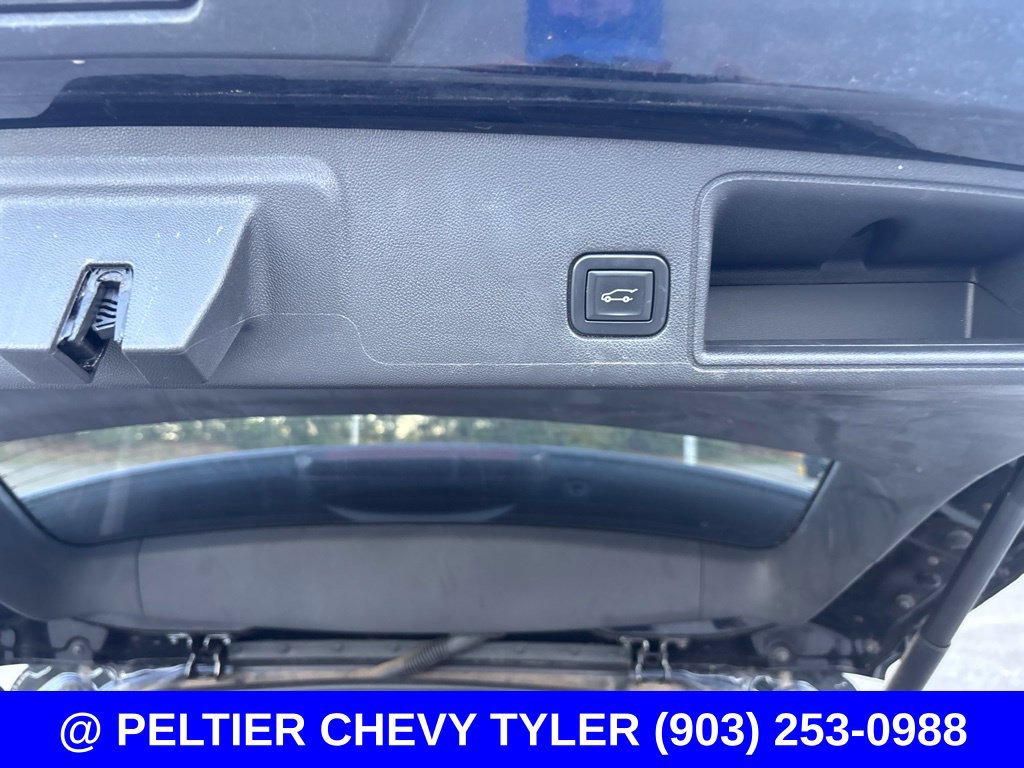 Used 2021 GMC Terrain SLT w/ LPO, Floor Liner Package FWD image 23
