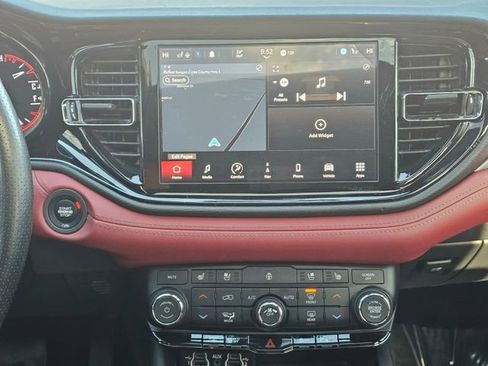 Used 2022 Dodge Durango R/T w/ Blacktop Package image 37
