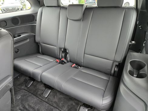 Used 2026 Hyundai Palisade Calligraphy FWD image 17
