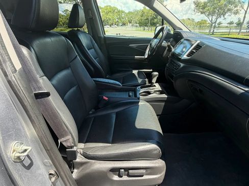 Used 2017 Honda Ridgeline RTL-T image 21