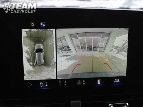 Certified 2025 Chevrolet Equinox LT w/ Convenience Package II image 17