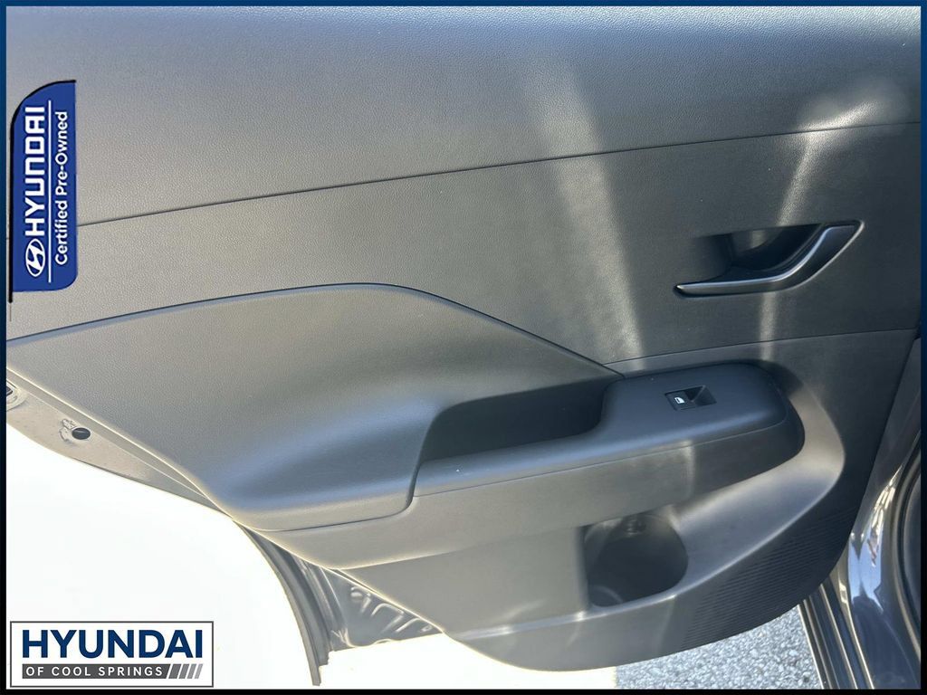 Used 2024 Hyundai Kona SEL FWD image 21