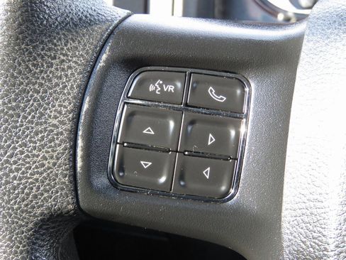 Used 2018 RAM 2500 Tradesman w/ Chrome Appearance Group image 21