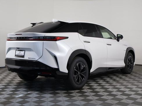 New 2026 Lexus RZ 350e image 2
