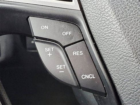 Used 2018 Ford Fusion S image 17