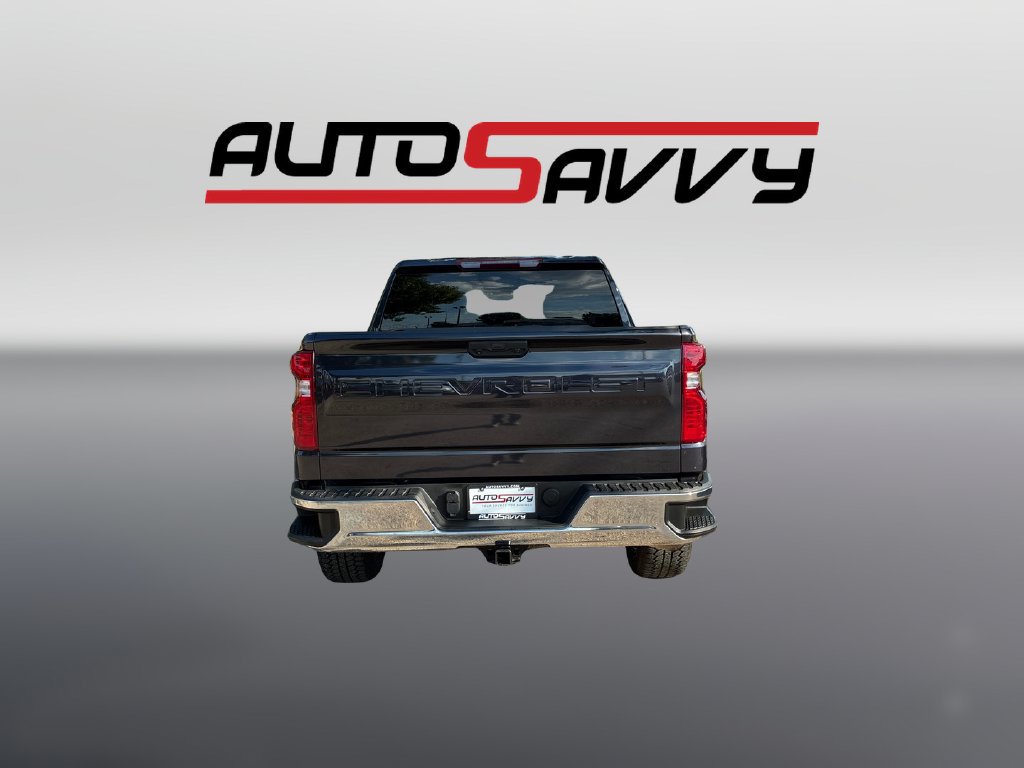 Used 2024 Chevrolet Silverado 1500 LT AWD/4WD image 6