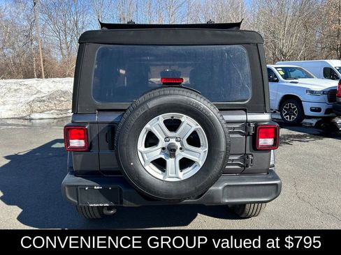 Used 2022 Jeep Wrangler Unlimited Sport image 5