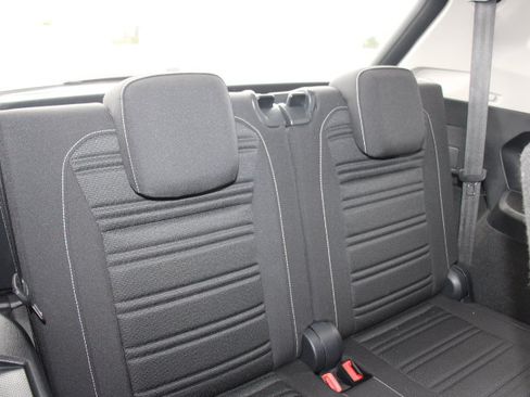 Used 2024 Volkswagen Tiguan S FWD image 15