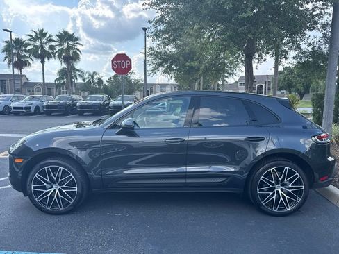 Certified 2026 Porsche Macan AWD/4WD image 2