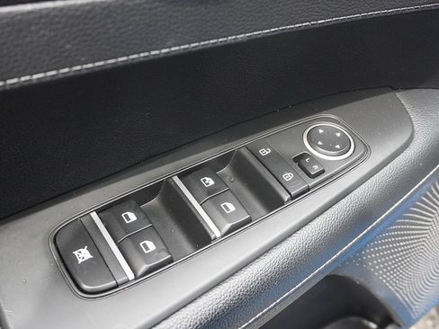 Used 2022 Kia Forte GT-Line w/ GT-Line Technology Package FWD image 30