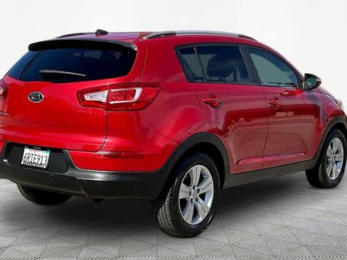 Used 2011 Kia Sportage LX w/ Convenience Pkg FWD image 6