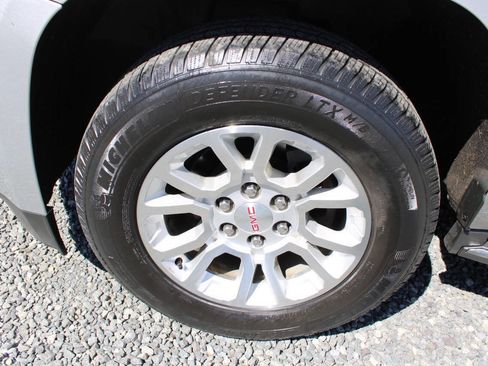 Used 2015 GMC Yukon XL SLT w/ Open Road Package image 33