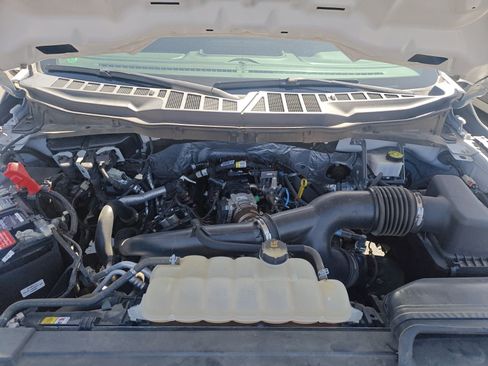 Used 2021 Ford F150 XL w/ STX Appearance Package RWD image 9