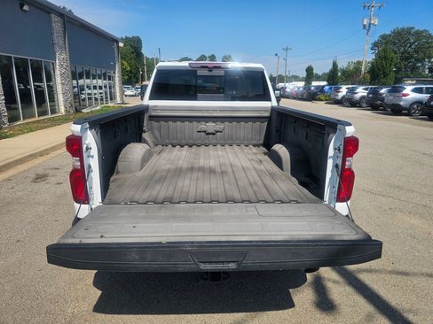 Used 2024 Chevrolet Silverado 2500 LTZ w/ LTZ Convenience Package AWD/4WD image 11