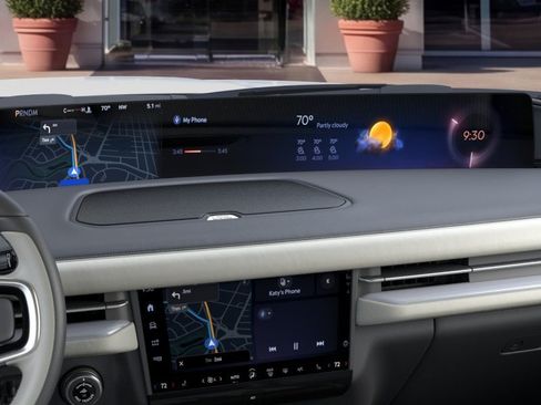 New 2026 Lincoln Navigator Premiere AWD/4WD image 14