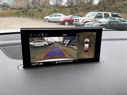 Used 2017 Audi Q7 3.0T Premium Plus image 21