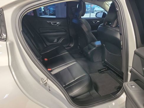 Used 2024 Volvo S60 B5 Core image 49