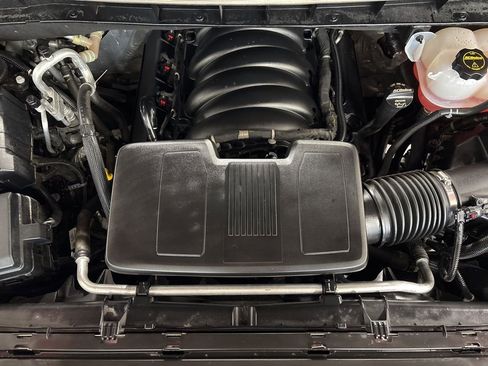 Used 2024 Chevrolet Suburban High Country AWD/4WD image 49