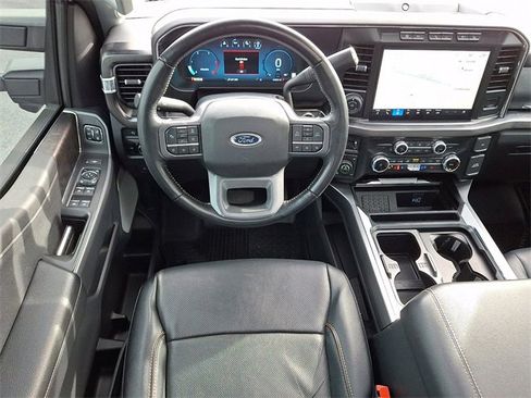 Used 2023 Ford F250 Lariat w/ Lariat Ultimate Package image 2