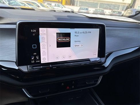 New 2026 Volkswagen Atlas Cross Sport SE image 21