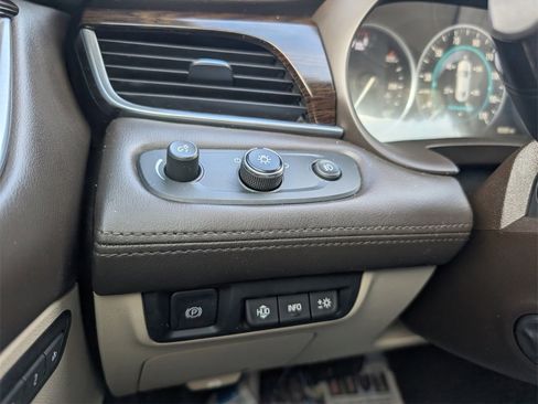 Used 2017 Buick LaCrosse Premium w/ Sights and Sounds Package image 22