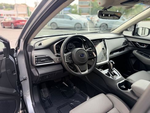 Used 2022 Subaru Outback Limited AWD/4WD image 12